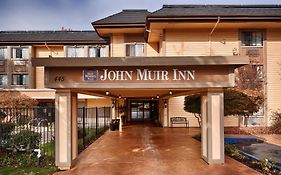 Best Western John Muir Inn